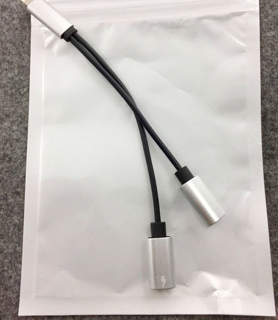 For iphone 7 8 Plus Earphone Audio Charging Adapter Splitter Cable Music /Phone Call/Charging Audio Cable for iphone X XR XS MAX